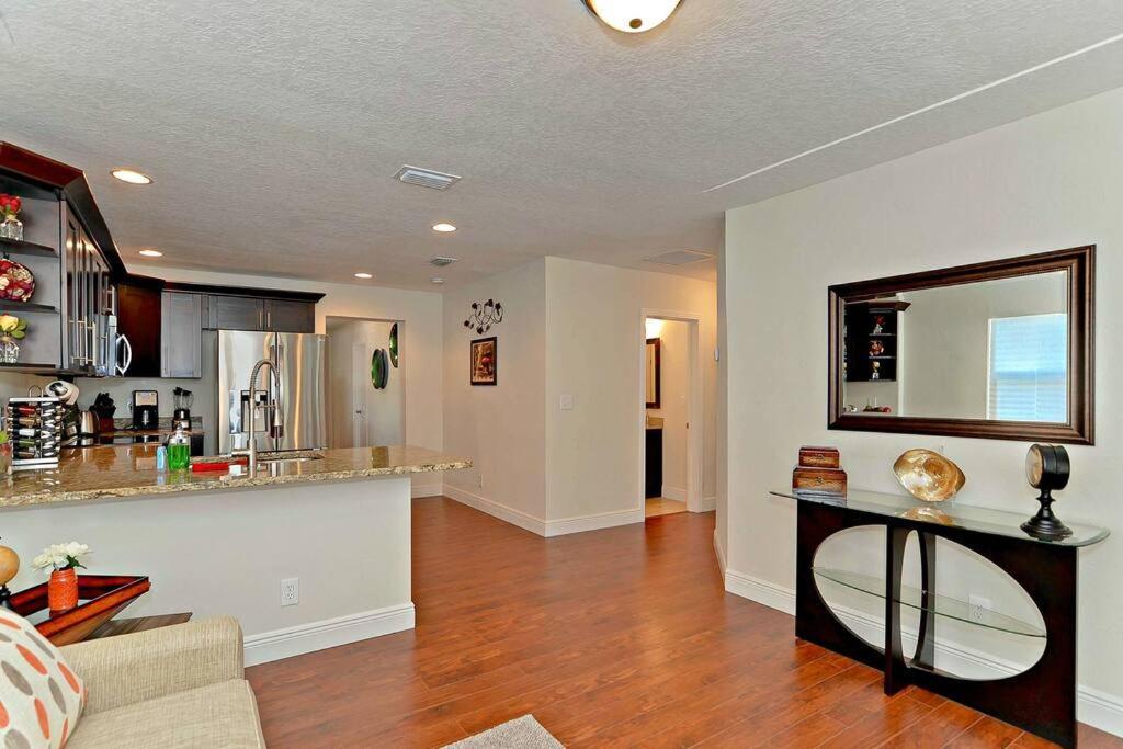 Spacious House With Big Backyard In N. Hyde Park / Close To Downtown تامبا المظهر الخارجي الصورة