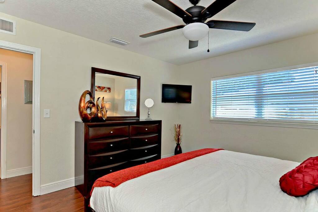 Spacious House With Big Backyard In N. Hyde Park / Close To Downtown تامبا المظهر الخارجي الصورة