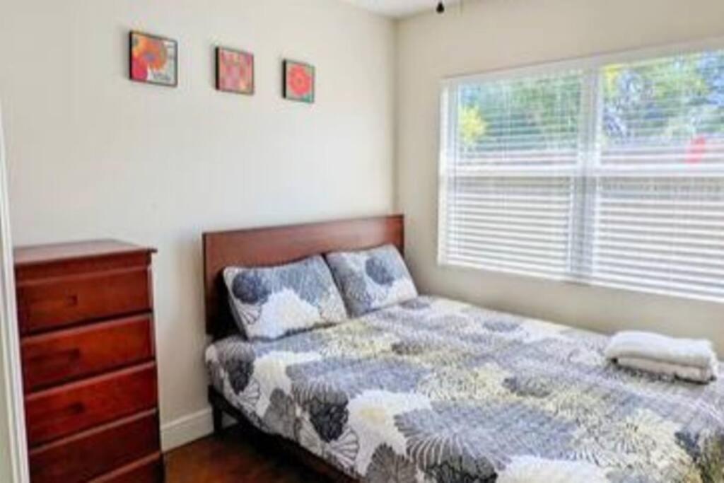 Spacious House With Big Backyard In N. Hyde Park / Close To Downtown تامبا المظهر الخارجي الصورة